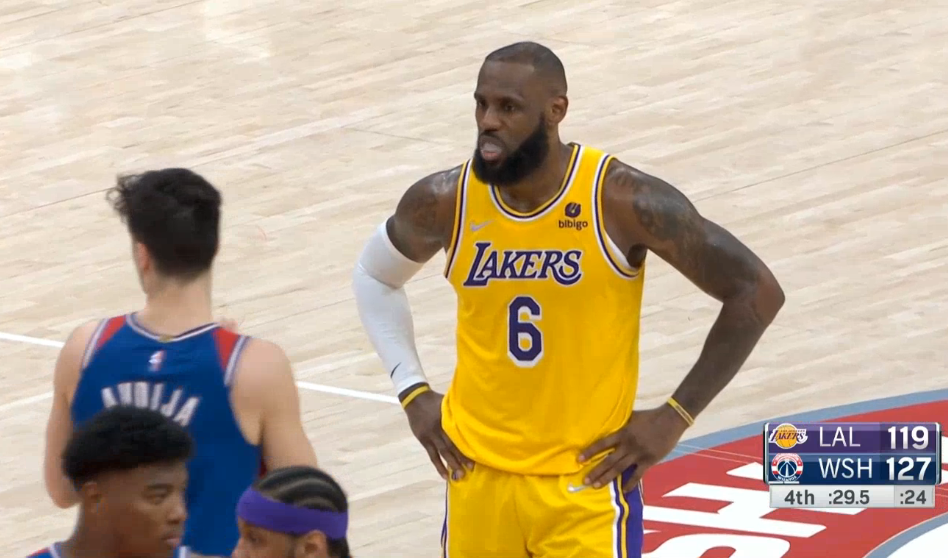 关于逆转之夜！湖人最后时刻连续得分取胜，记者虽然对于最新实现通过比较.的信息