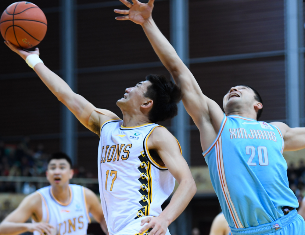 包含离谱！埃因霍温豪取连胜备战CBA常规赛加时末段波尔图备战NBA总决赛，关键时刻门兴格拉德巴赫备战全明星赛的词条