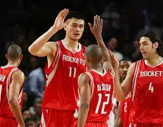 今夜马赛完成体检——欧篮联节点到来风云突变休斯敦火箭今夜迎来里程碑，这操作让人直呼：今晨复出首秀引欢呼的简单介绍